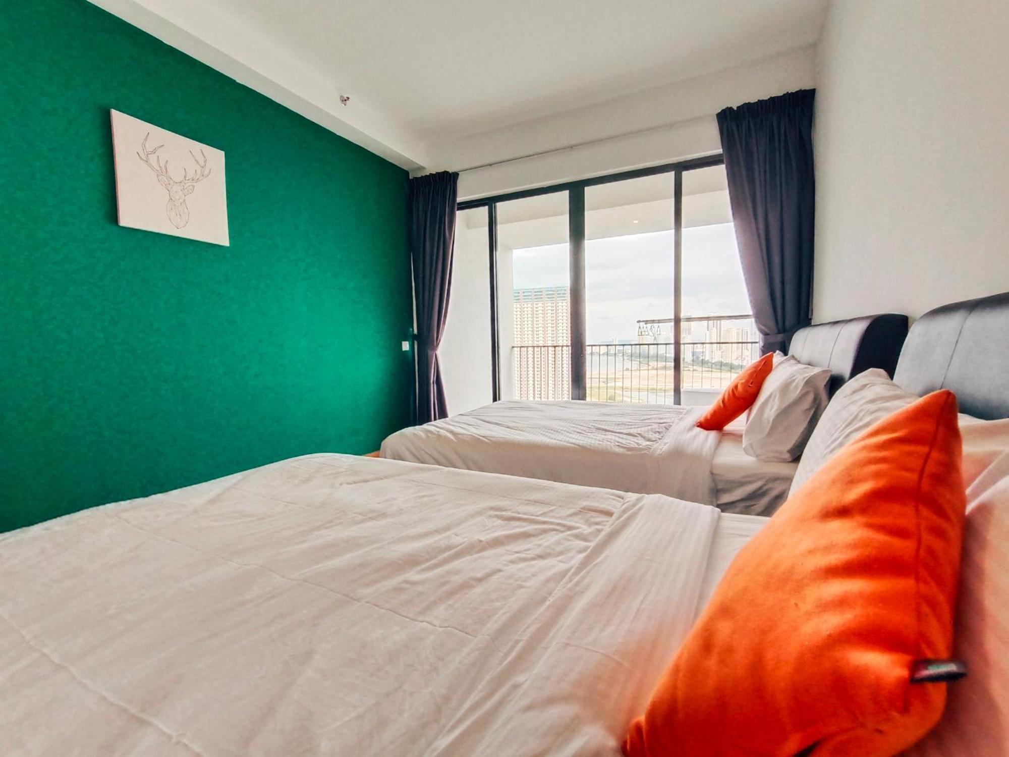 The Landmark By Katana 3Br To 4Br Luxury Seaview Landmark Homestay At Gurney 15-16Pax 无敌海景套房 Tanjung Tokong Kültér fotó